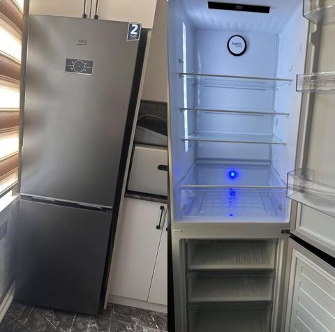 Beko soyuducu. 750azn Yenidir istifade edilmeyib. Alınıb 1200azn — Bakı