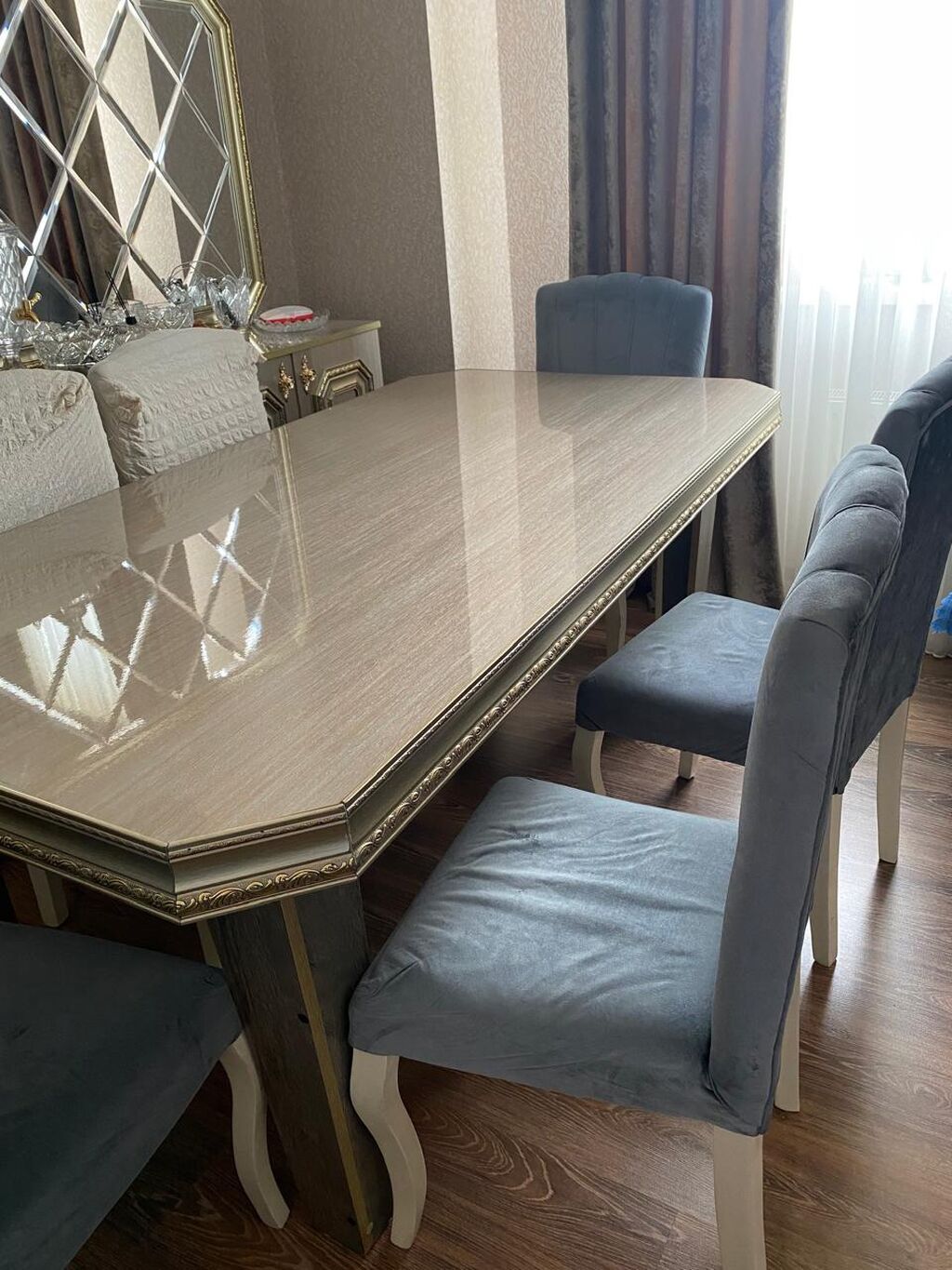 Masa+ 6 oruracaq 270 azn İdial vəzyətdə köçlə bağlı satlır Alan özü — Masalar və stullar, Bakı