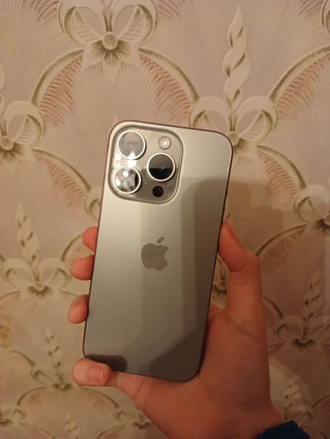 IPhone 15 Pro, 256 GB, Natural Titanium, Face ID — Bakı