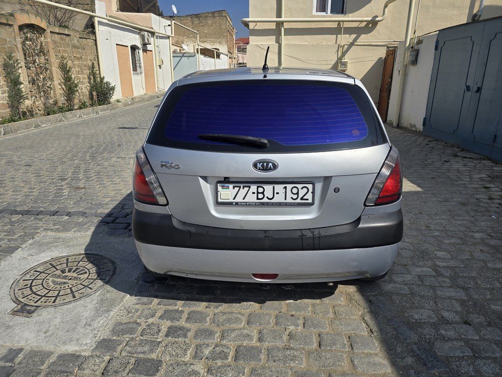 Kia Rio, 1.4 L, 2009 il, 98 000 km — Avtomobillər, Bakı (10)