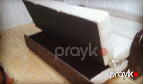 Divan Taxt — Bakı