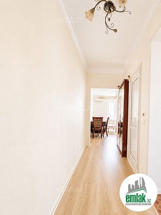 Satılır 1 otaqlı 32 m² köhnə tikili Nəriman Nərimanov m — Mənzil (3)