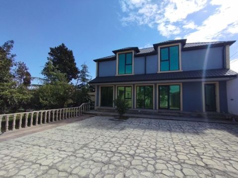 Satılır 3 otaqlı həyət evi/bağ evi 130 m² — Bakı