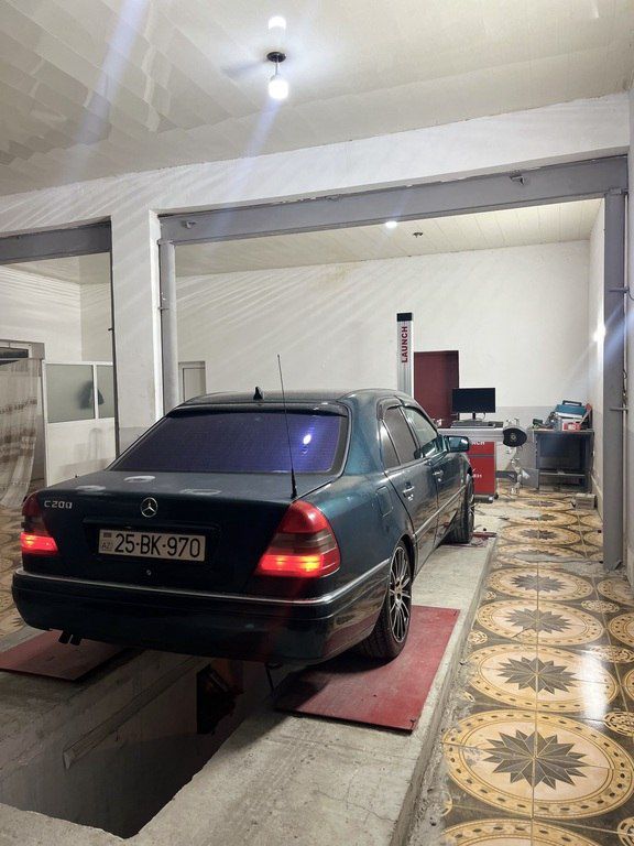 Mercedes C 200, 2.0 L, 1996 il, 251 128 km 25-BK-970 — Avtomobillər, Gəncə (5)