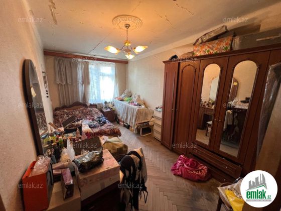 Satılır 3 otaqlı 70 m² köhnə tikili Gənclik m — Mənzil