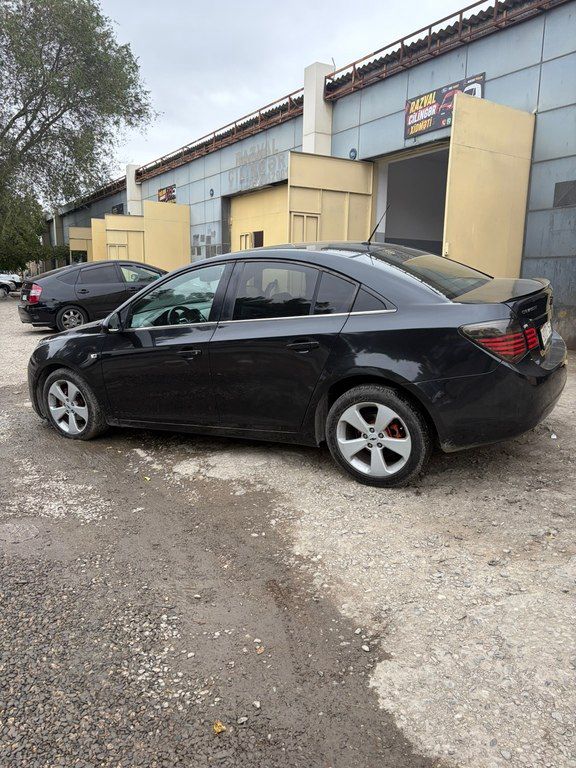 Chevrolet Cruze, 1.8 L, 2010 il, 276 000 km 90-TO-753 — Avtomobillər, Sumqayıt (6)
