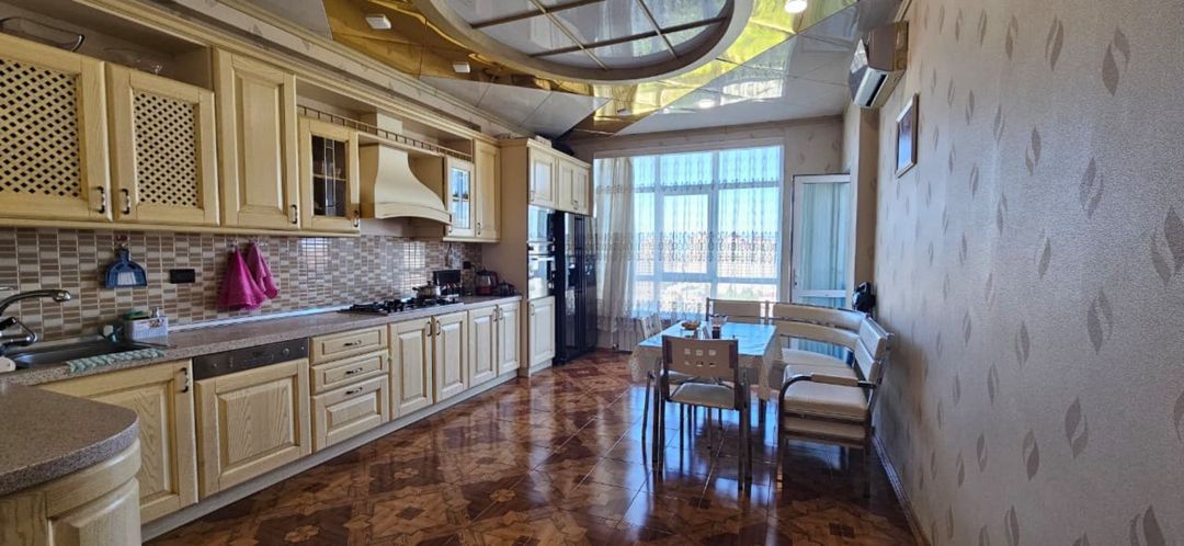 Satılır 4 otaqlı yeni tikili 182 m² — Mənzil, Bakı (11)
