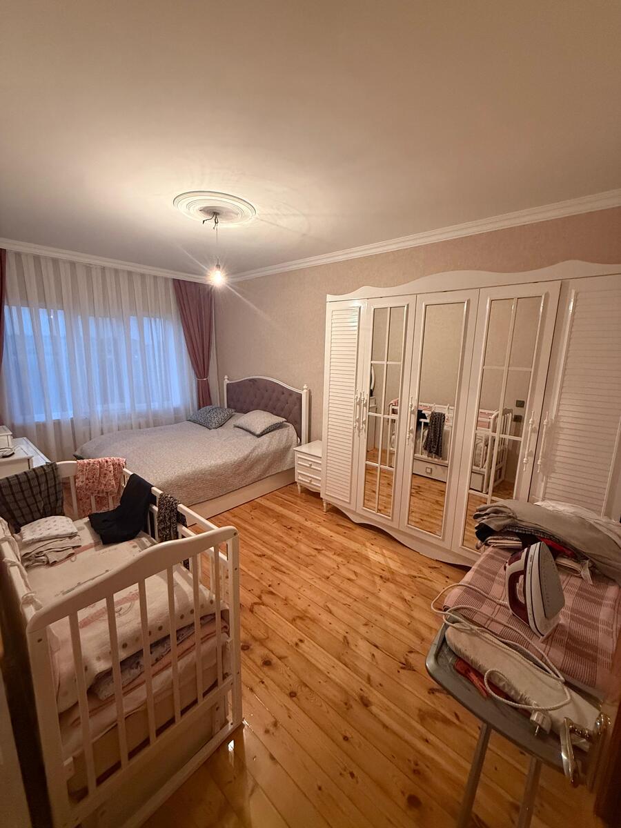Satılır 5 otaqlı köhnə tikili 120 m² — Mənzil, Bakı