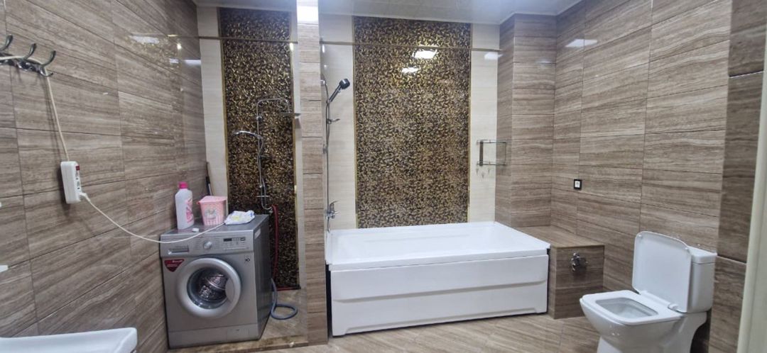 İcarəyə verilir 3 otaqlı yeni tikili 140 m² — Mənzil, Bakı (11)