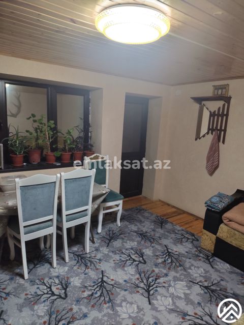 Kirayə (günlük) 2 otaq həyət evi / bağ evi 50 m², Şəki — Şəki