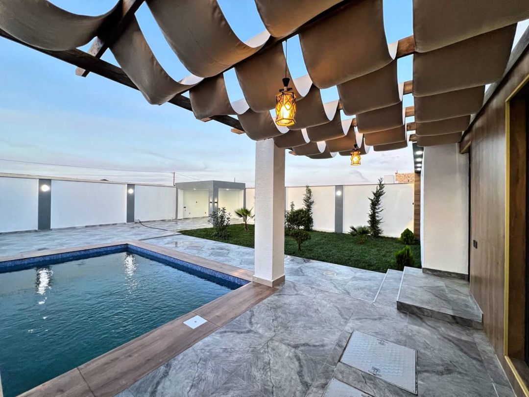 Satılır 4 otaqlı həyət evi/bağ evi 160 m² — Ev, villa, Bakı (8)