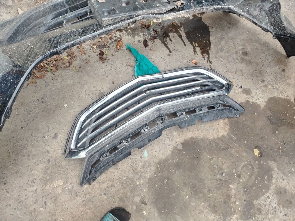 Məhsul: Avtomobil üçün ön bamper və radiator barmaqlığı komplekti — Kuzov hissələri, Bakı
