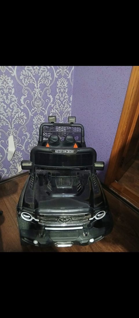 Uşaq üçün elektrikli maşın – off-road tipli ikioturacaqlı model — Xırdalan