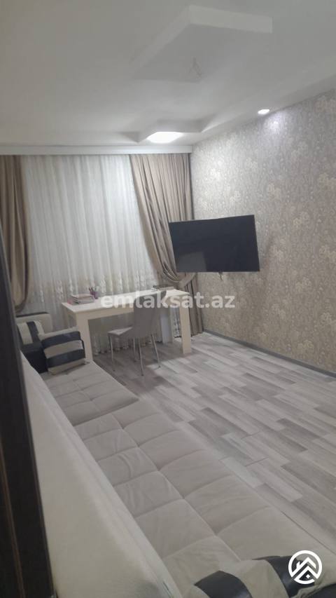 Satılır 4 otaq köhnə tikili 100 m², Yeni Günəşli — TapEmlak — ბინა