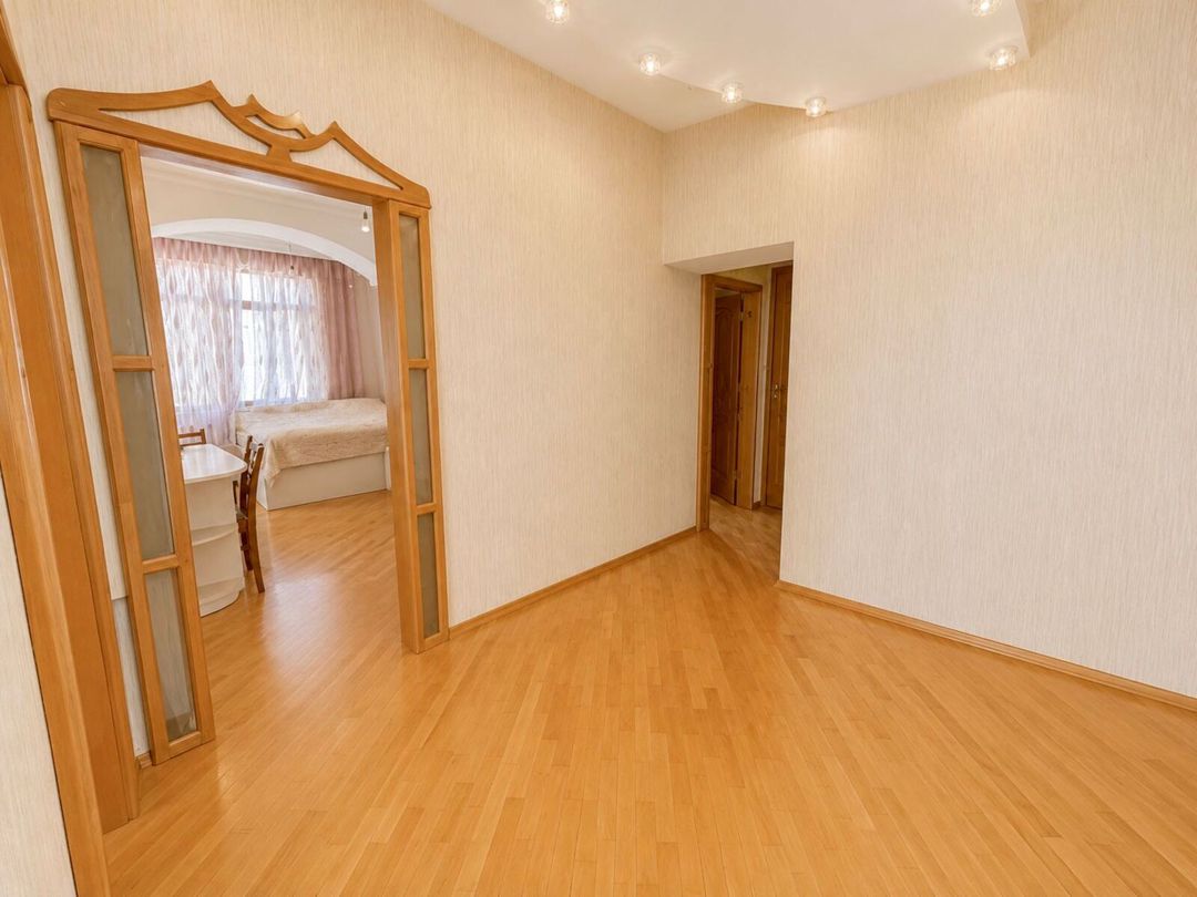Satılır 4 otaqlı yeni tikili 231 m² — Mənzil, Bakı (8)