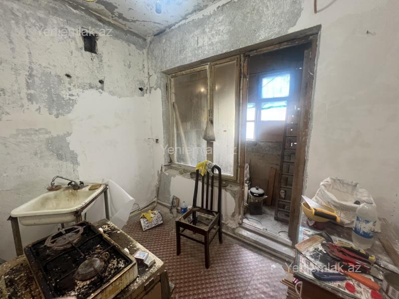 Satılır 2 otaqlı Bina evi menzil (Köhnə tikili), 60 m², Xətai rayonu — Mənzil, Bakı (11)