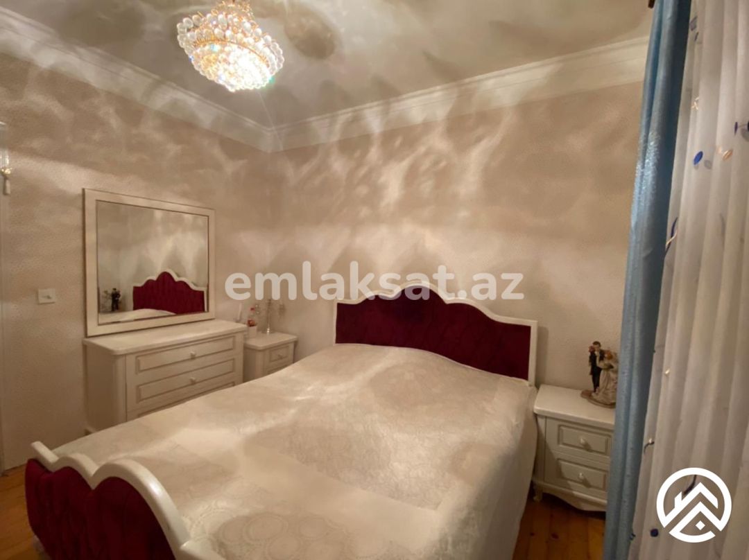 Satılır 4 otaq həyət evi / bağ evi 146 m², Qaraçuxur — Ev, villa, Bakı (8)