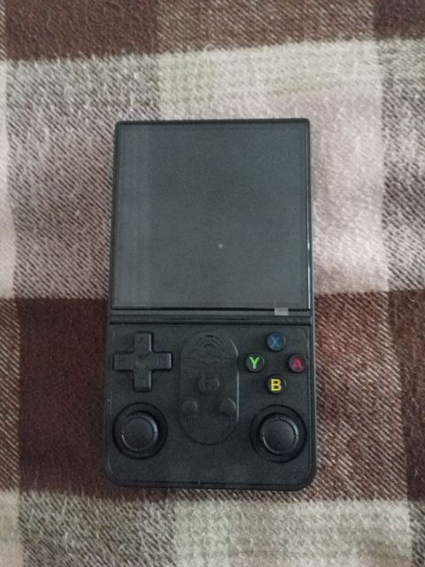 Portativ retro oyun konsolu Xüsusiyyətlər: - 4.0 düym HD ekran - 3.5 — Qobu