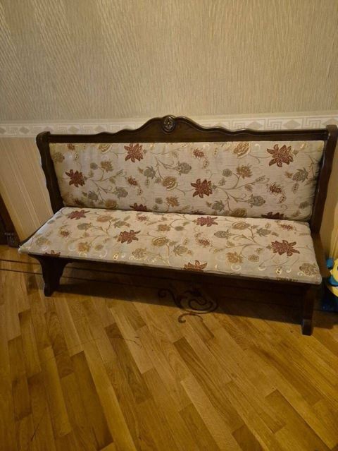 Divan 100 azn Nerimanov lale 2 kod 55 — Mehdiabad