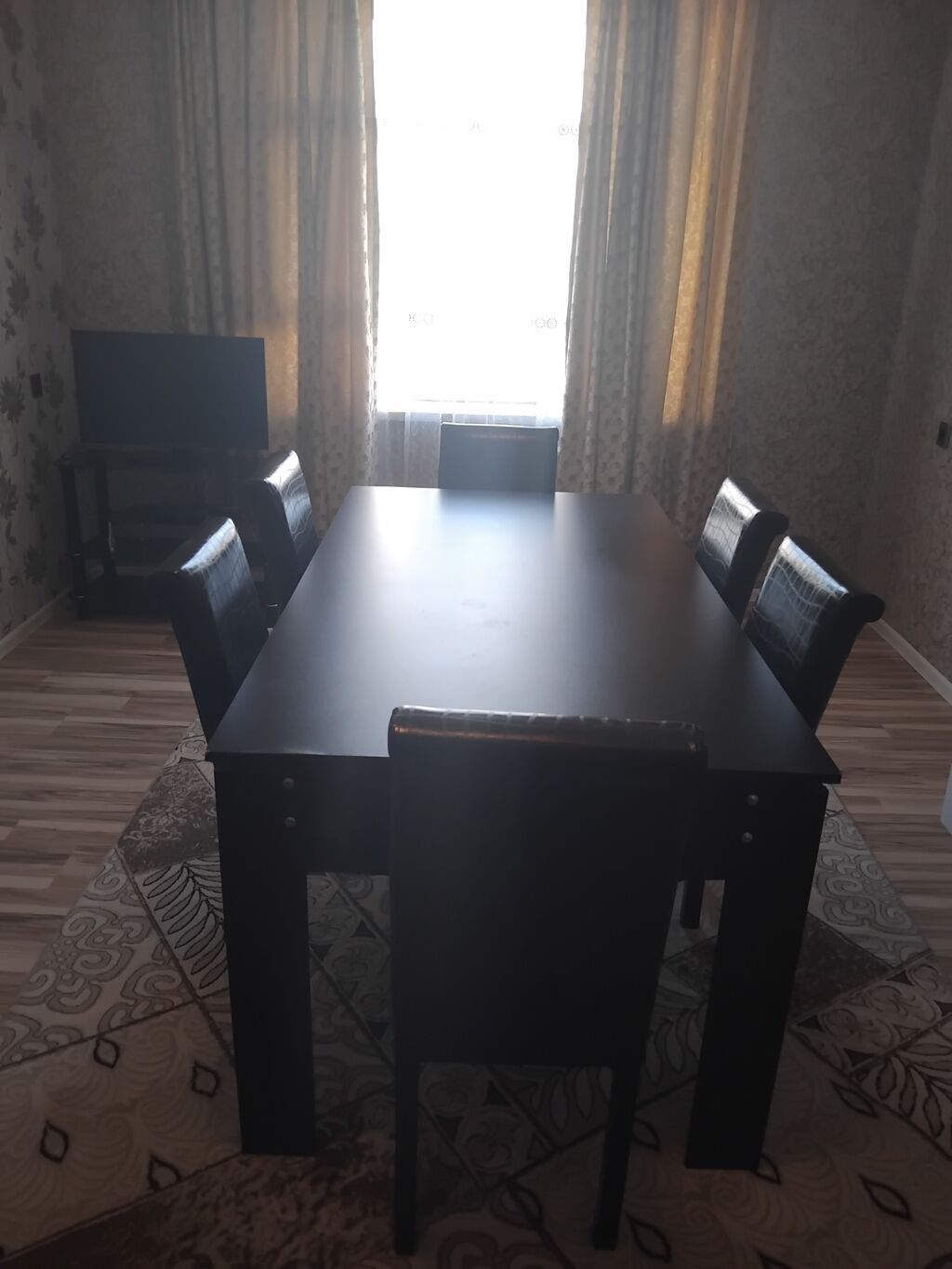 Qonaq otağı dəsti – masa, 6 stul və L formalı künc divan — Qonaq otağı üçün, Digah