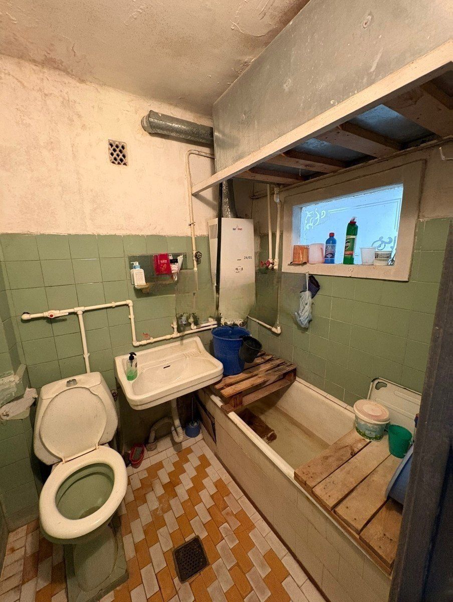 Satılır 2 otaqlı köhnə tikili 57 m² — Mənzil, Bakı (11)