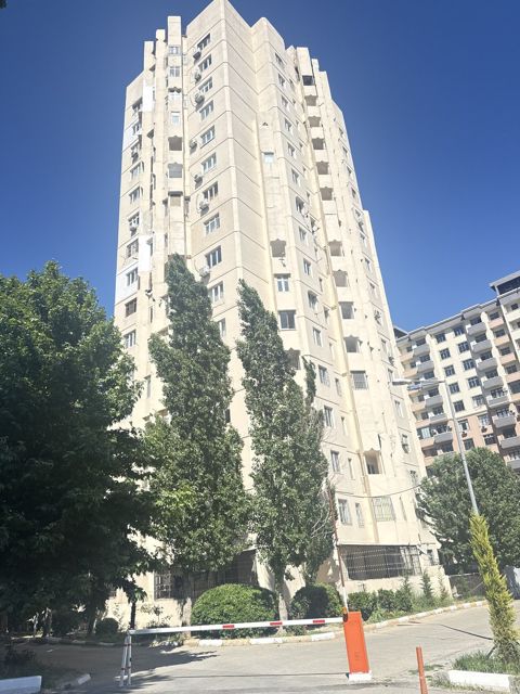 Satılır 4 otaqlı yeni tikili 110 m² — Bakı