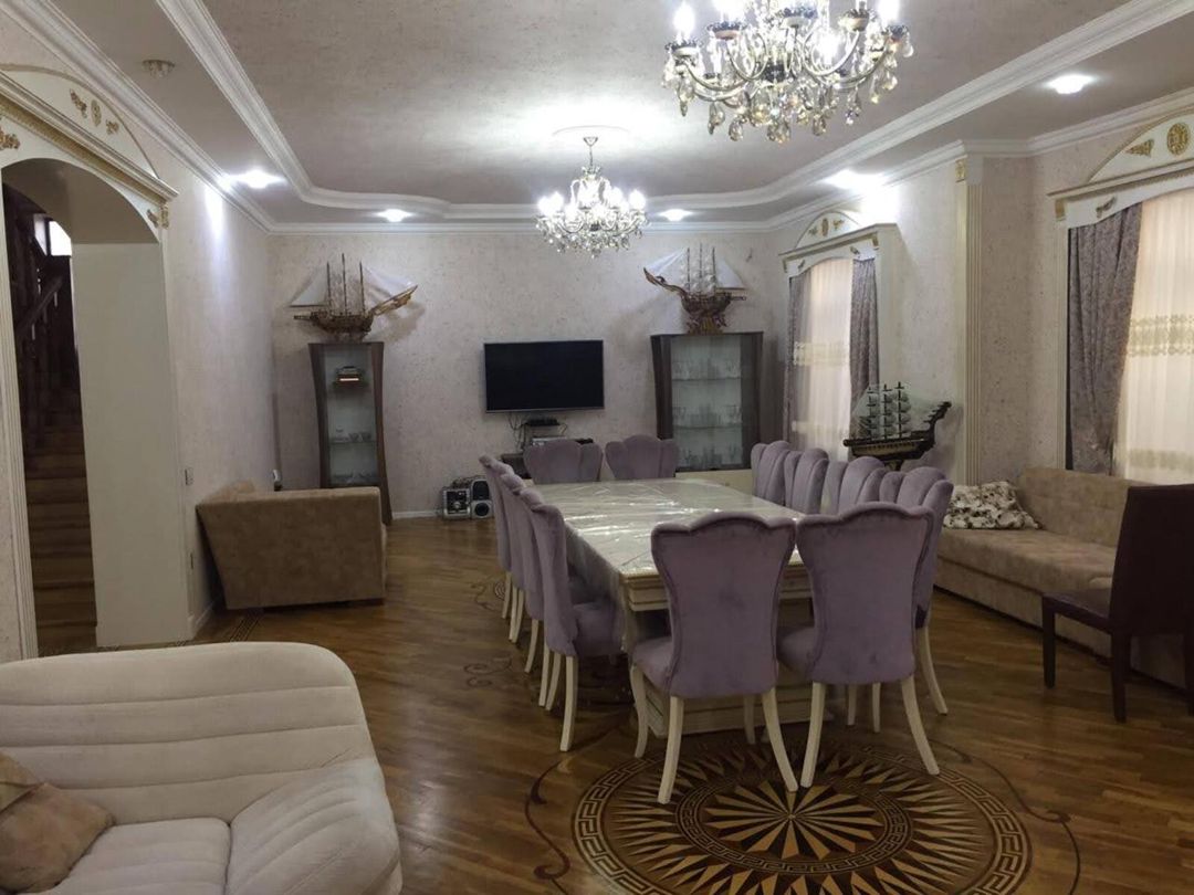 Satılır 6 otaqlı həyət evi/bağ evi 350 m² — Ev, villa, Bakı (3)