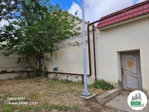 Satılır 10 otaqlı 377 m² villa Badamdar
