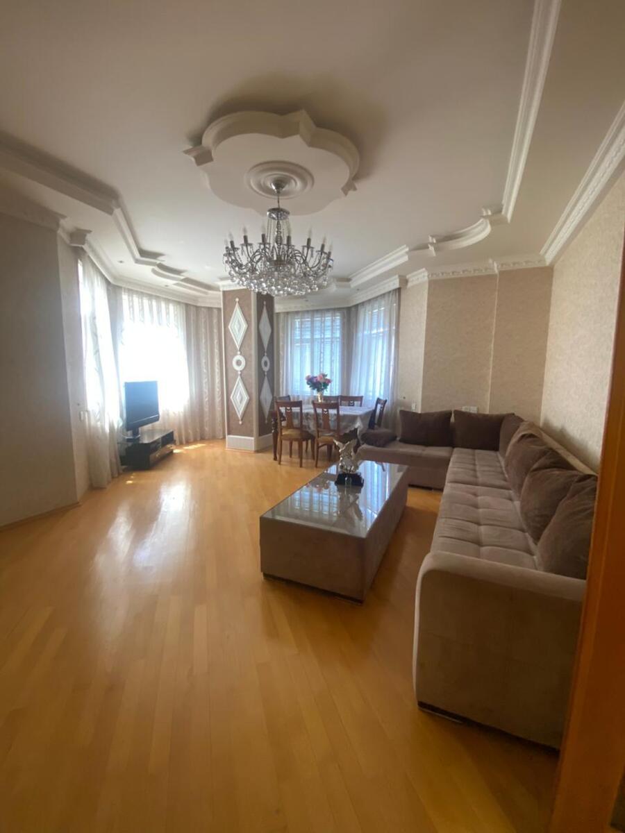 Satılır 3 otaqlı yeni tikili 135 m² — Mənzil, Bakı (2)