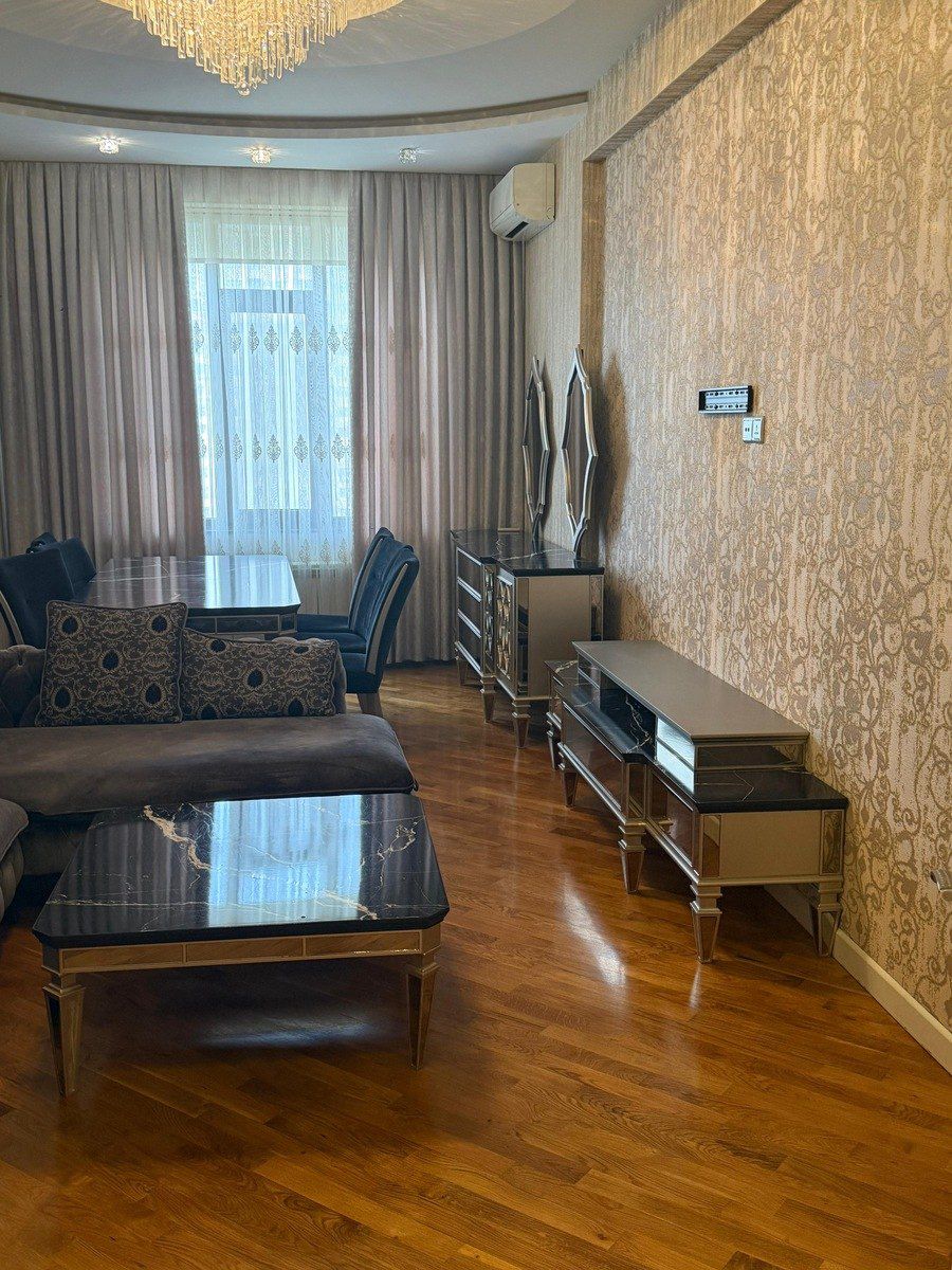 İcarəyə verilir 3 otaqlı yeni tikili 130 m² — Mənzil, Bakı (3)