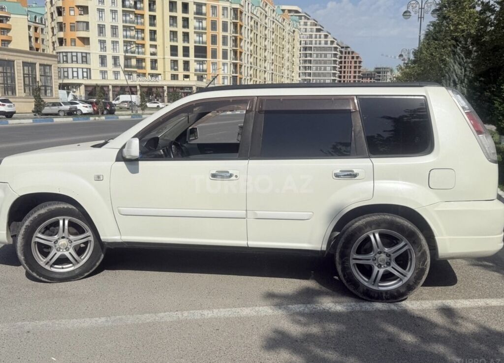 Nissan X-Trail Rider, ağ rəng, 5 qapılı SUV. Texniki və xarici — Avtomobillər, Sumqayıt (4)