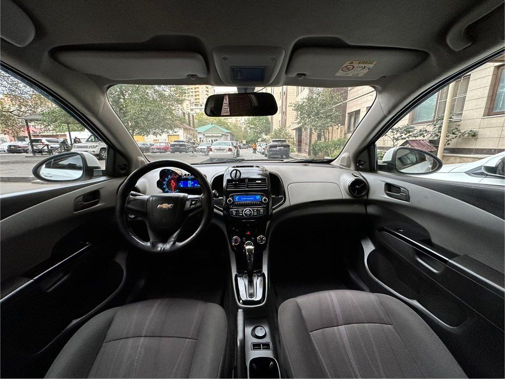 Chevrolet Aveo, 1.4 L, 2014 il, 274 000 km — Avtomobillər, Bakı (12)