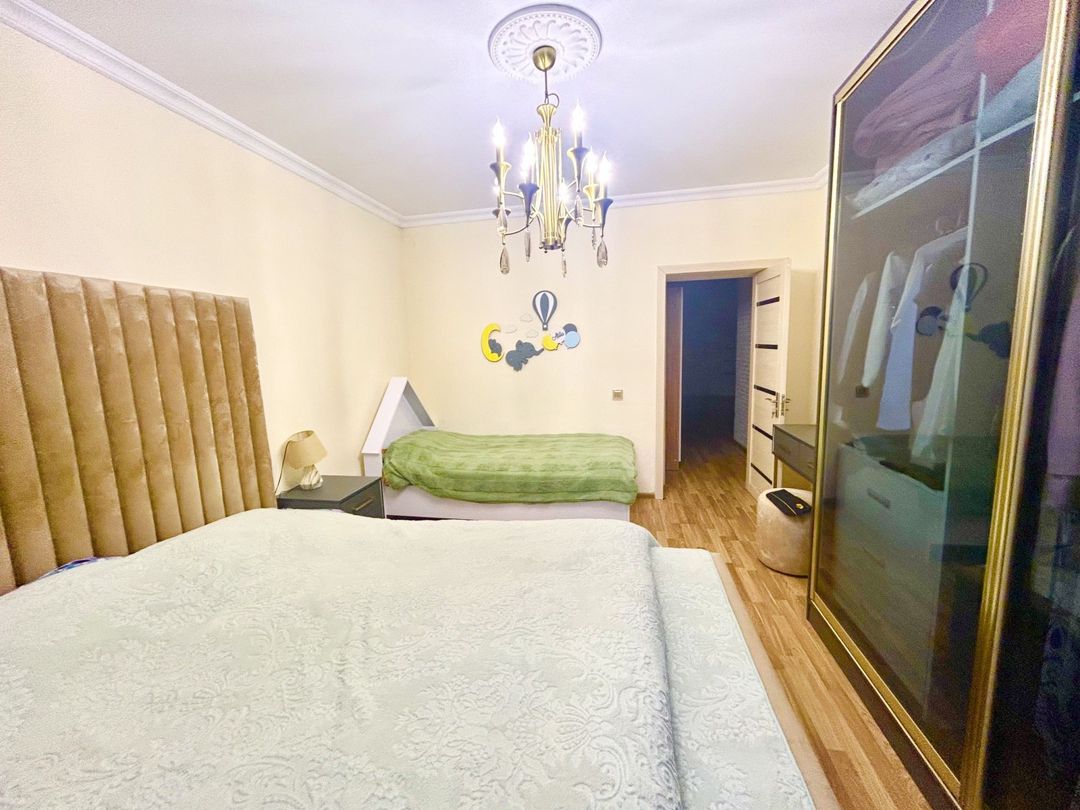 Satılır 7 otaqlı həyət evi/bağ evi 300 m² — Ev, villa, Bakı (10)