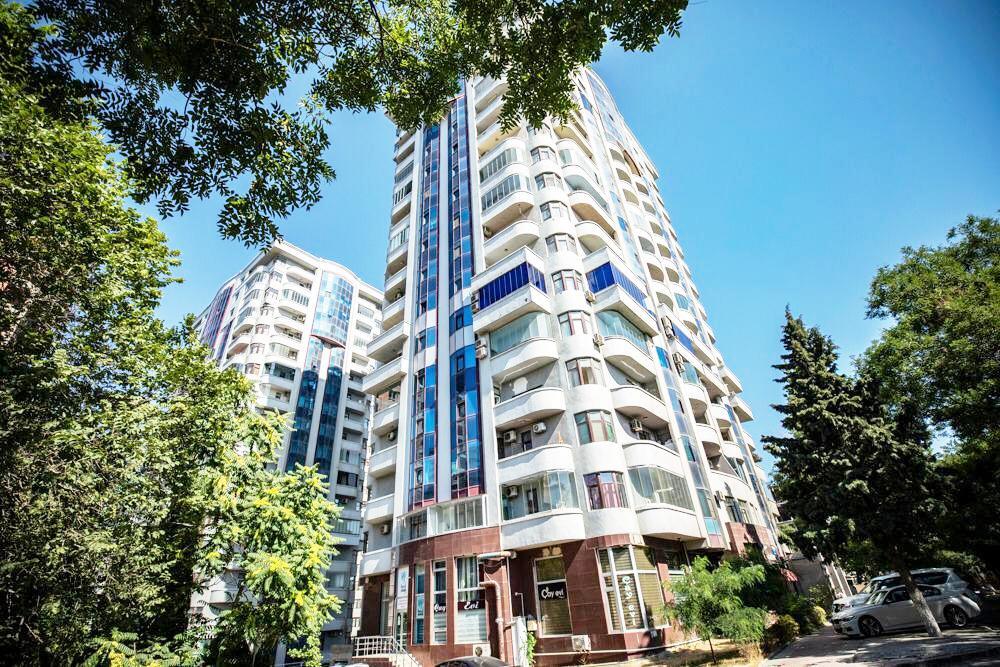 Satılır 4 otaqlı yeni tikili 207 m² — Mənzil, Bakı