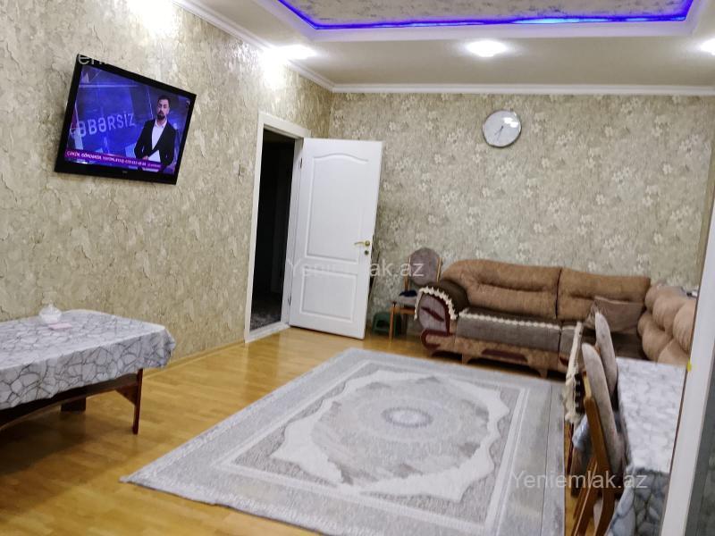 Satılır 3 otaqlı Bina evi menzil (Köhnə tikili), 70 m², 12-ci mikrorayon — Mənzil, Sumqayıt