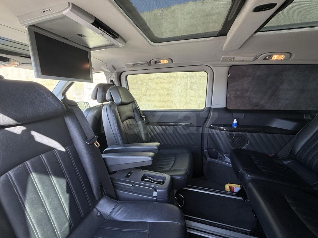 2013 Mercedes-Benz Viano, 3.0 L, 2013, 300,000 km 90-ZL-444 — Avtomobillər, Bakı (8)