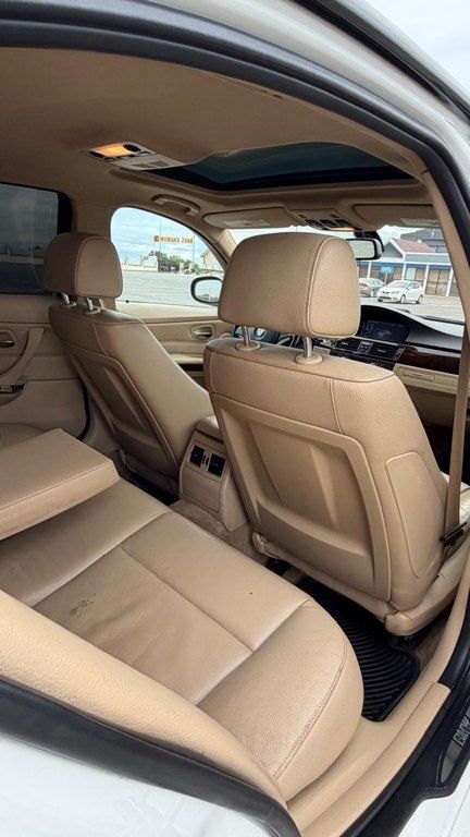 BMW 330, 3.0 L, 2011 il, 306 000 km 10-QR-357 — Avtomobillər, Bakı (8)