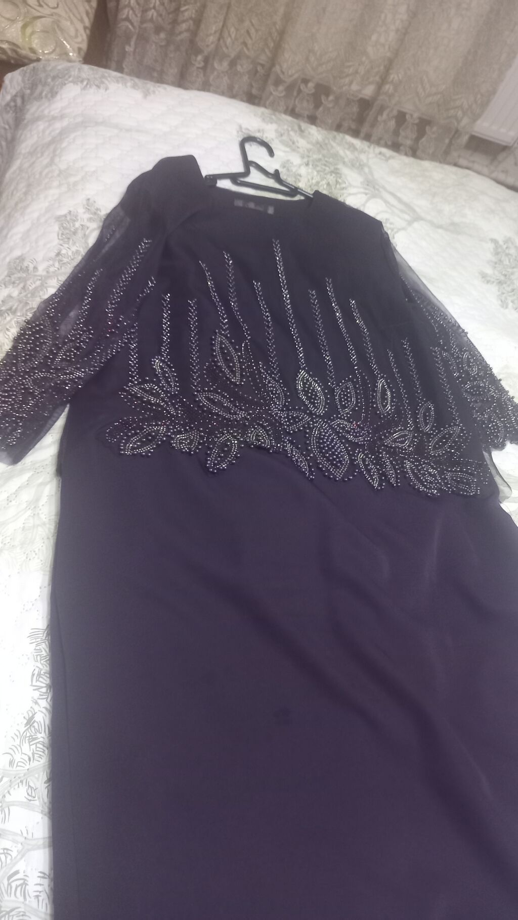 Zərif bəzəkli qara don - Rəng: tünd qara - Model: dizə yaxın — Axşam paltarları, Bakı