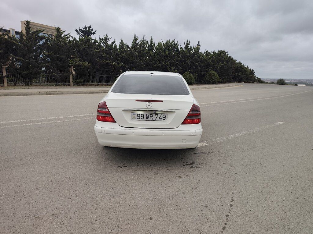 Mercedes E 200, 1.8 L, 2003 il, 221 000 km 99-MR-749 — Avtomobillər, Bakı (4)