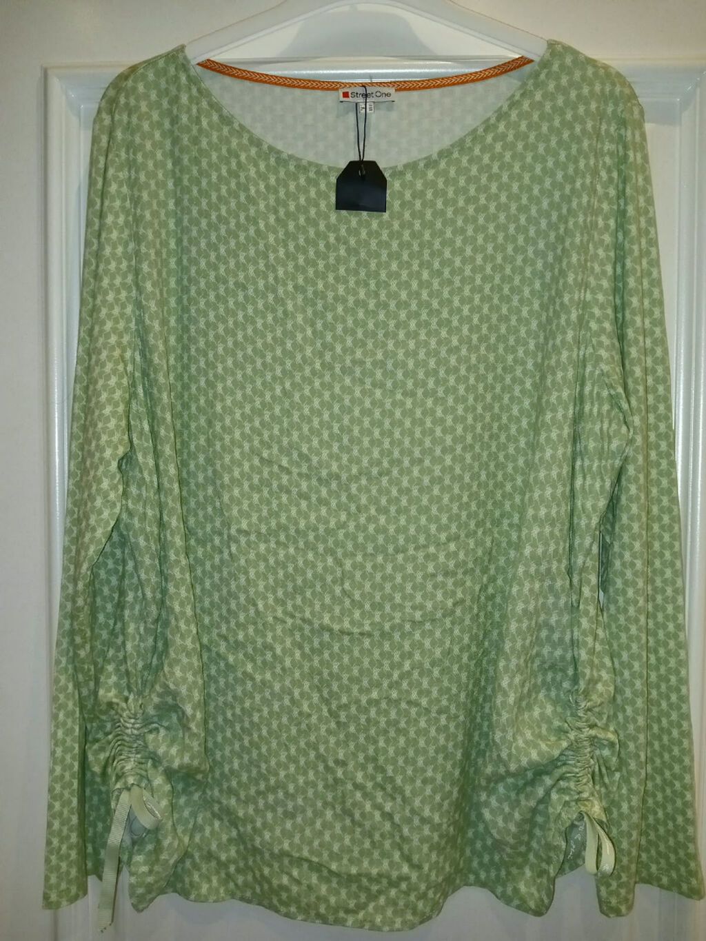 Sviter, 2XL — Coqlular və səvətşər, Bakı (2)