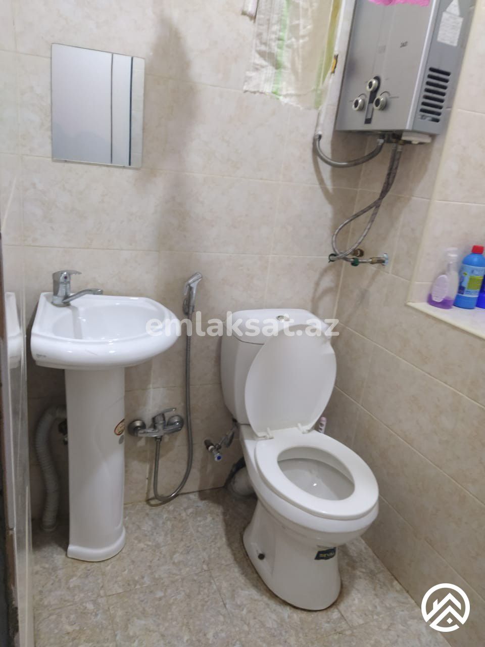 Kirayə (aylıq) 2 otaq köhnə tikili 50 m², Bakıxanov — Mənzil, Bakı (10)