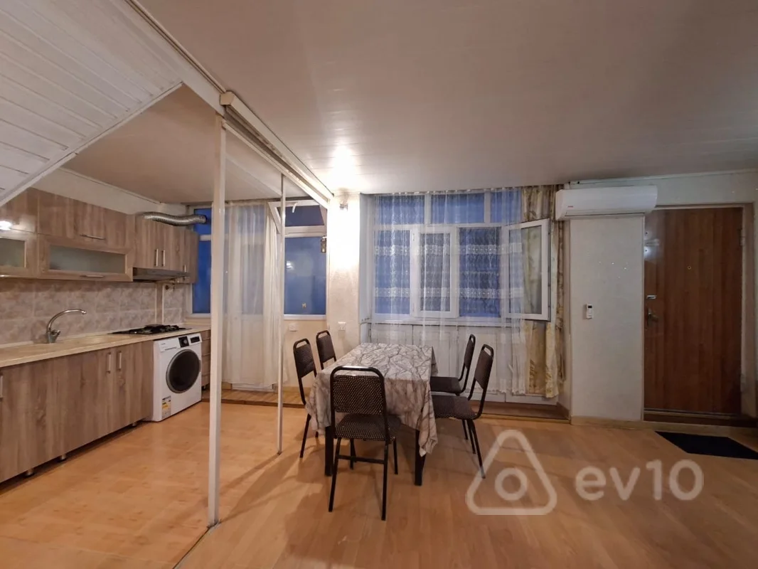 3 otaqlı mənzil, 65 m², 28 May küçəsi — kirayə — Mənzil, Bakı (4)