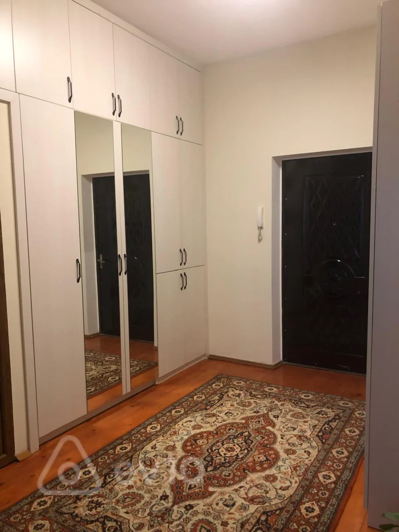 3 otaqlı mənzil, 100 m², Bakı, Lotos ticarət mərkəzinin yaxınlığı Neftçilər M — Mənzil, Bakı (10)