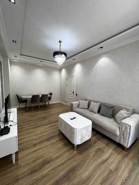 Satılır 2 otaqlı yeni tikili 75 m² — Bakı