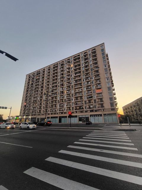 Satılır 3 otaqlı yeni tikili 85 m² — Bakı