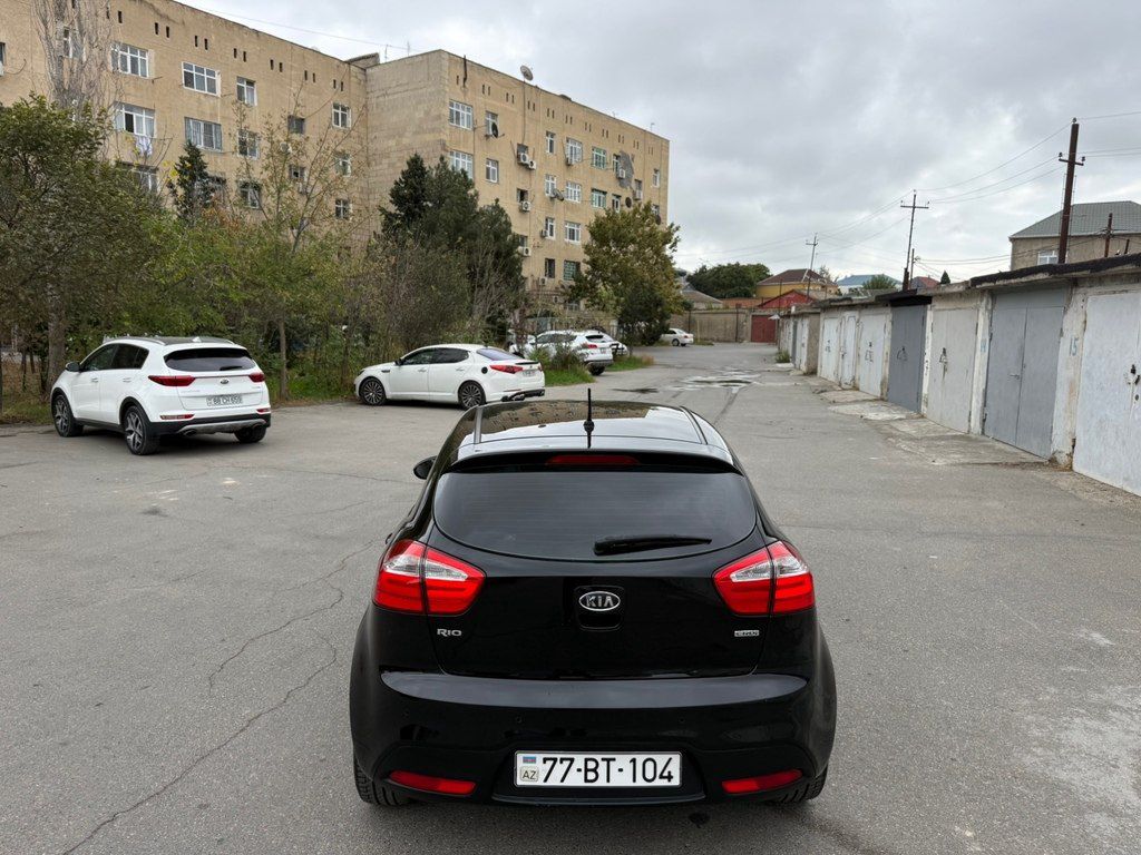 Kia Rio, 1.4 L, 2012 il, 270 000 km 77-BT-104 — Avtomobillər, Bakı (10)