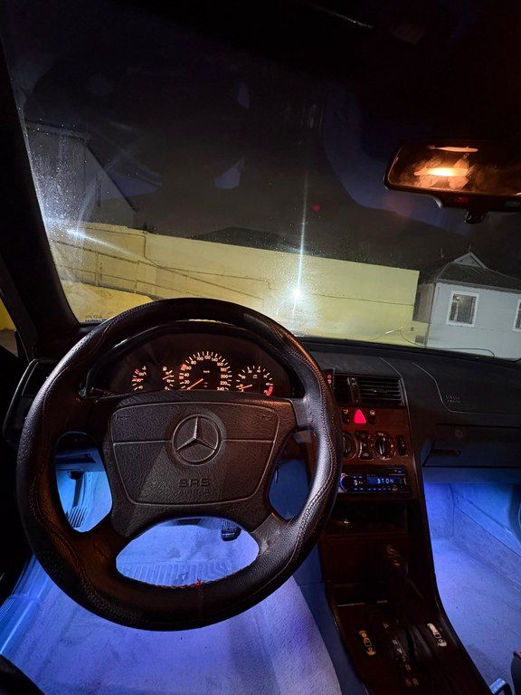 Mercedes C 200, 2.0 L, 1996 il, 338 000 km 57-BM-699 — Avtomobillər, Bakı (12)