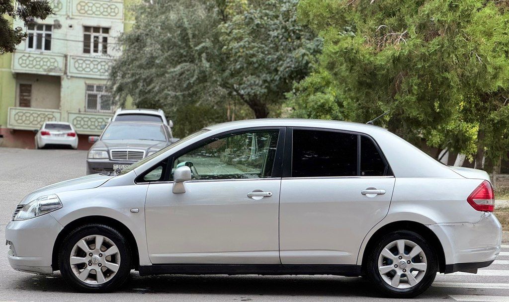 Nissan Tiida, 1.6 L, 2006 il, 372 000 km — Avtomobillər, Sumqayıt (6)