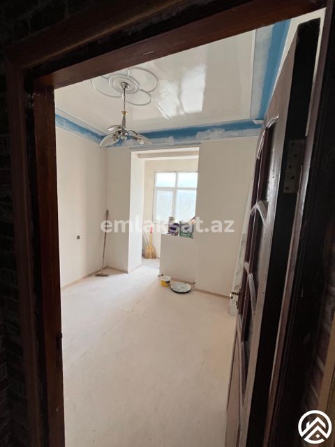 Satılır 5 otaq köhnə tikili 85 m², Xəzər — Bakı