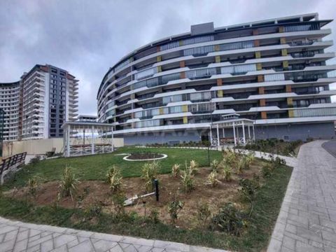 Satılır 2 otaqlı yeni tikili 72 m² — Bakı
